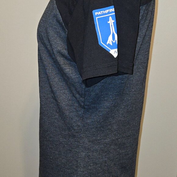 BioWare Mass Effect Andromeda Colorblock T-Shirt - Women's XL - Picture 2 of 6